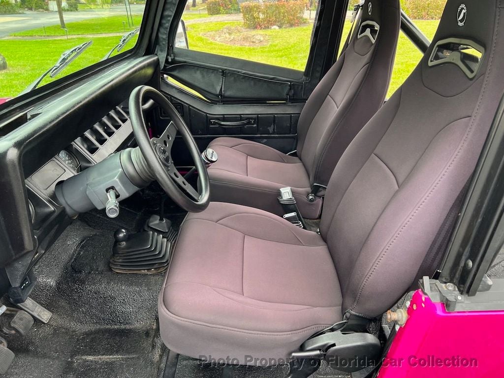 1991 Jeep Wrangler S 4WD 5-Speed Manual - 22188246 - 29