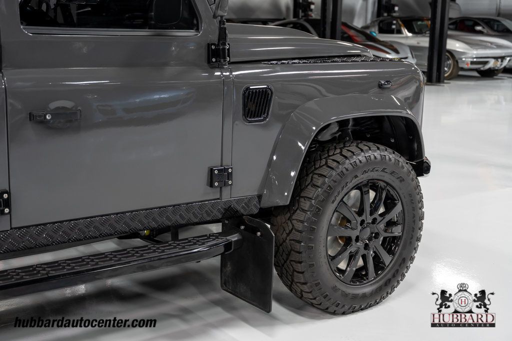 1991 Land Rover Defender 110 Pickup Monarch Nomad EV - 23039660 - 39