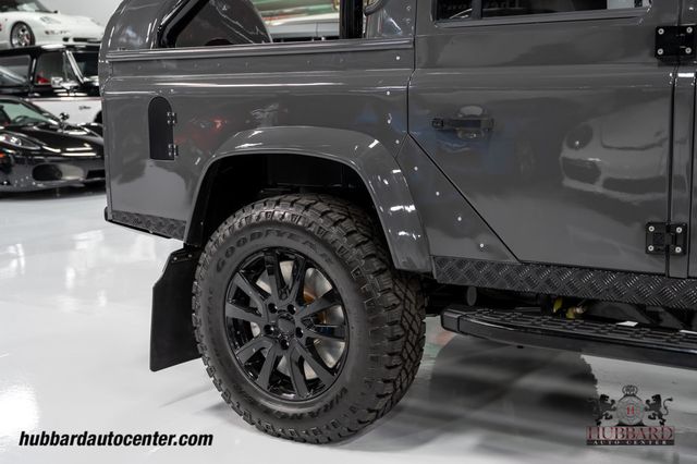 1991 Land Rover Defender 110 Pickup Monarch Nomad EV - 23039660 - 44