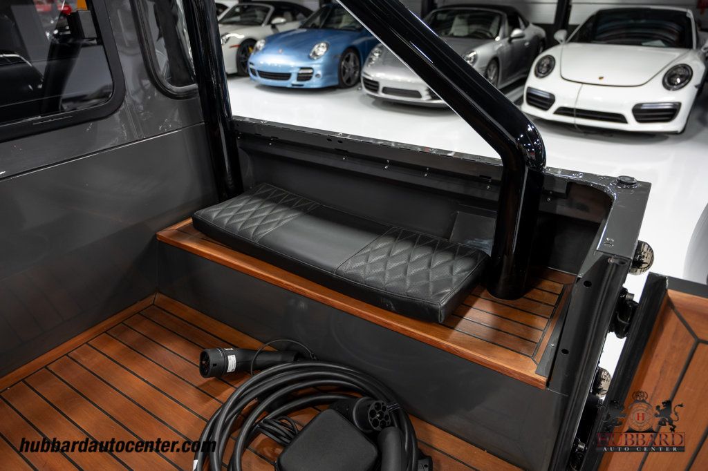 1991 Land Rover Defender 110 Pickup Monarch Nomad EV - 23039660 - 95