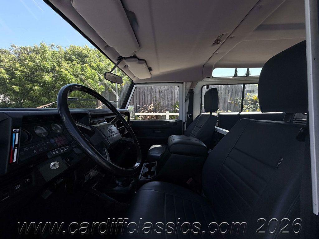 1991 Land Rover Defender 90  - 23071604 - 13