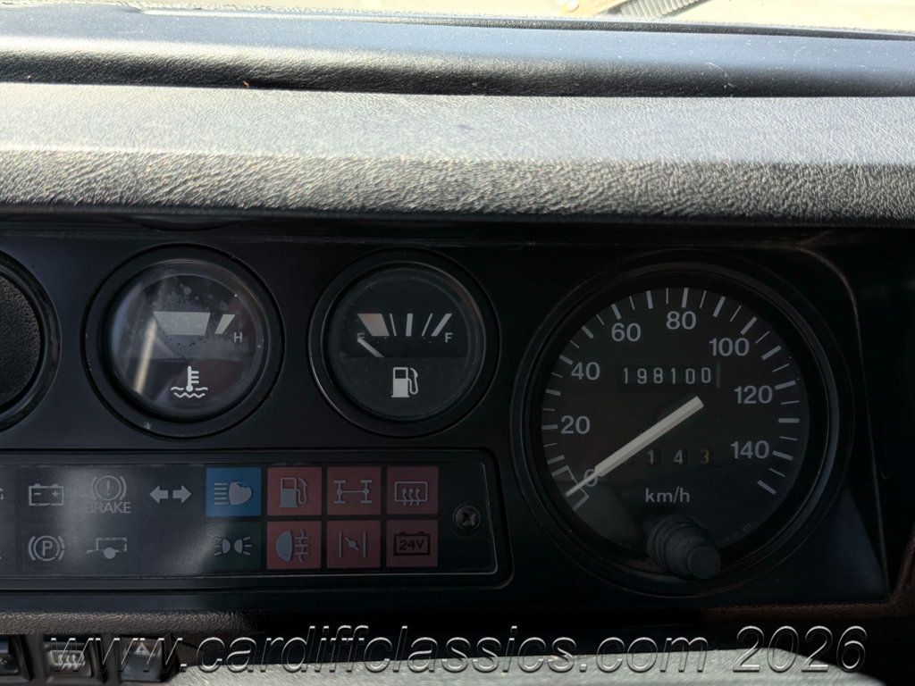 1991 Land Rover Defender 90  - 23071604 - 15