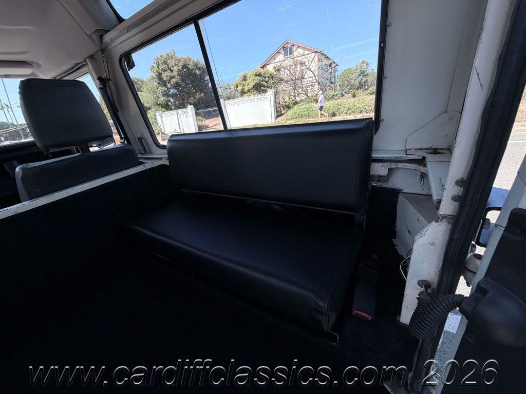 1991 Land Rover Defender 90  - 23071604 - 19