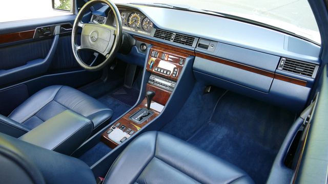 1991 Mercedes-Benz 300 Series 300 Series 2dr Coupe 300CE - 18346196 - 25