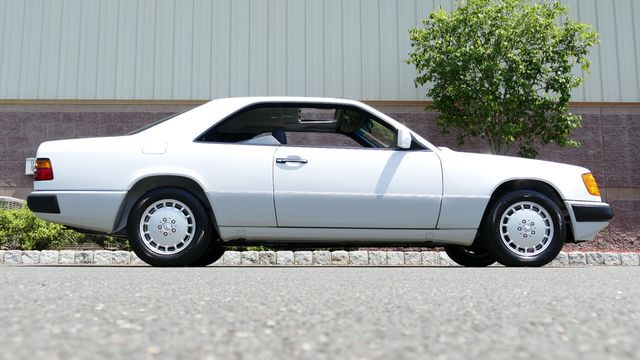 1991 Mercedes-Benz 300 Series 300 Series 2dr Coupe 300CE - 18346196 - 3
