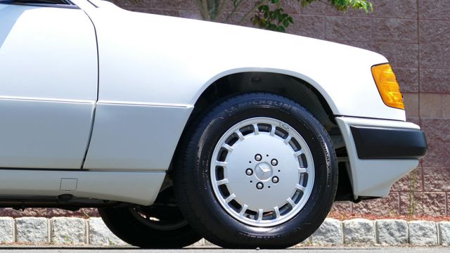 1991 Mercedes-Benz 300 Series 300 Series 2dr Coupe 300CE - 18346196 - 60