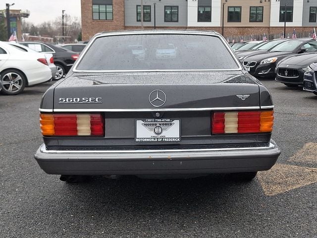 1991 Mercedes-Benz 560 Series 560 Series 2dr Coupe 560SEC - 22968120 - 4