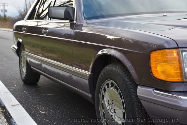1991 Mercedes-Benz 560 Series 560 Series 4dr Sedan 560SEL - 22957256 - 19