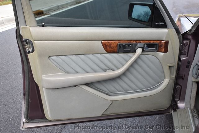 1991 Mercedes-Benz 560 Series 560 Series 4dr Sedan 560SEL - 22957256 - 36