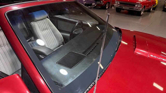 1991 Pontiac Firebird 2dr Coupe Formula Hatchback - 22934586 - 32