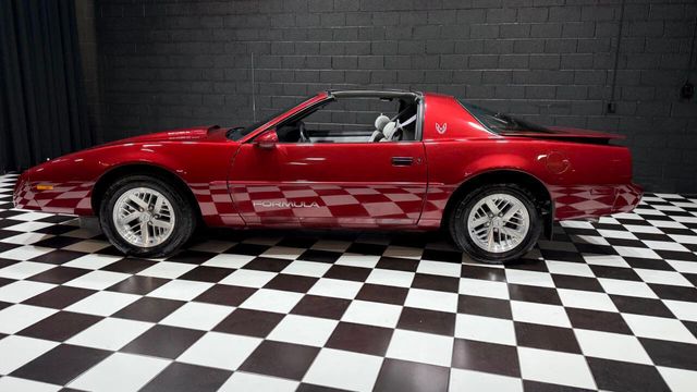 1991 Pontiac Firebird 2dr Coupe Formula Hatchback - 22934586 - 5