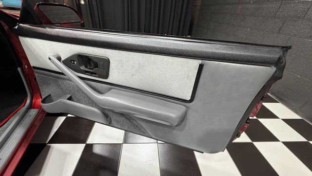 1991 Pontiac Firebird 2dr Coupe Formula Hatchback - 22934586 - 68