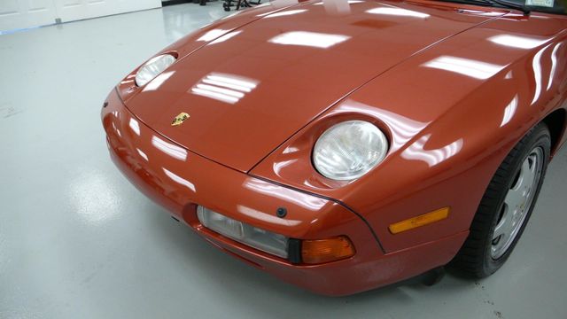 1991 Porsche 928 S4 - 2368351 - 9