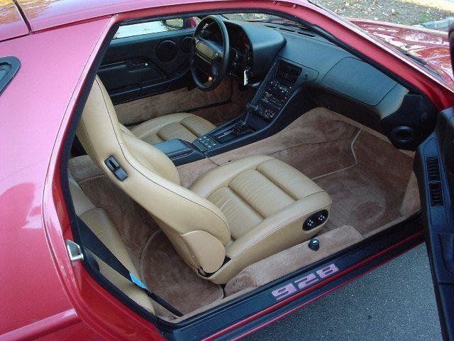 1991 Porsche 928 S4 - 2368351 - 16