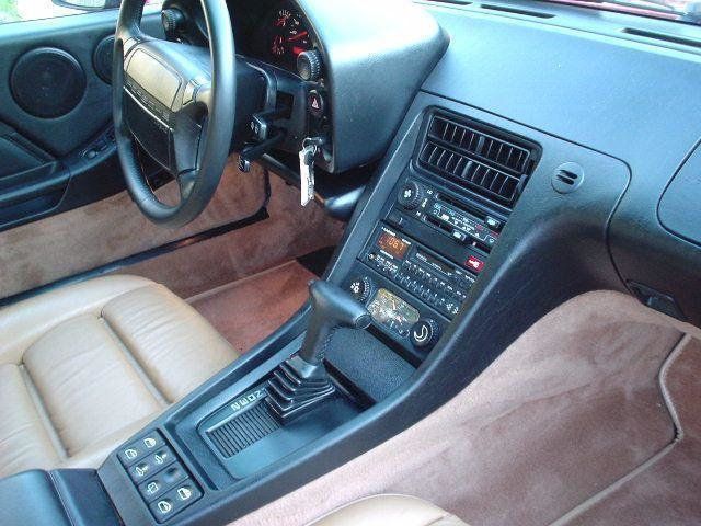 1991 Porsche 928 S4 - 2368351 - 19