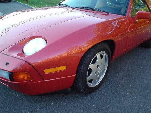 1991 Porsche 928 S4 - 2368351 - 46