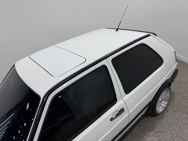 1991 Volkswagen Golf GTI Base Trim - 22987860 - 9
