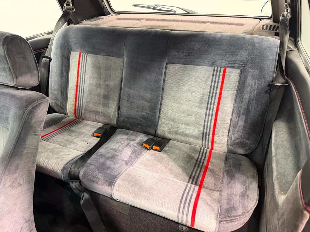 1991 Volkswagen Golf GTI Base Trim - 22987860 - 10