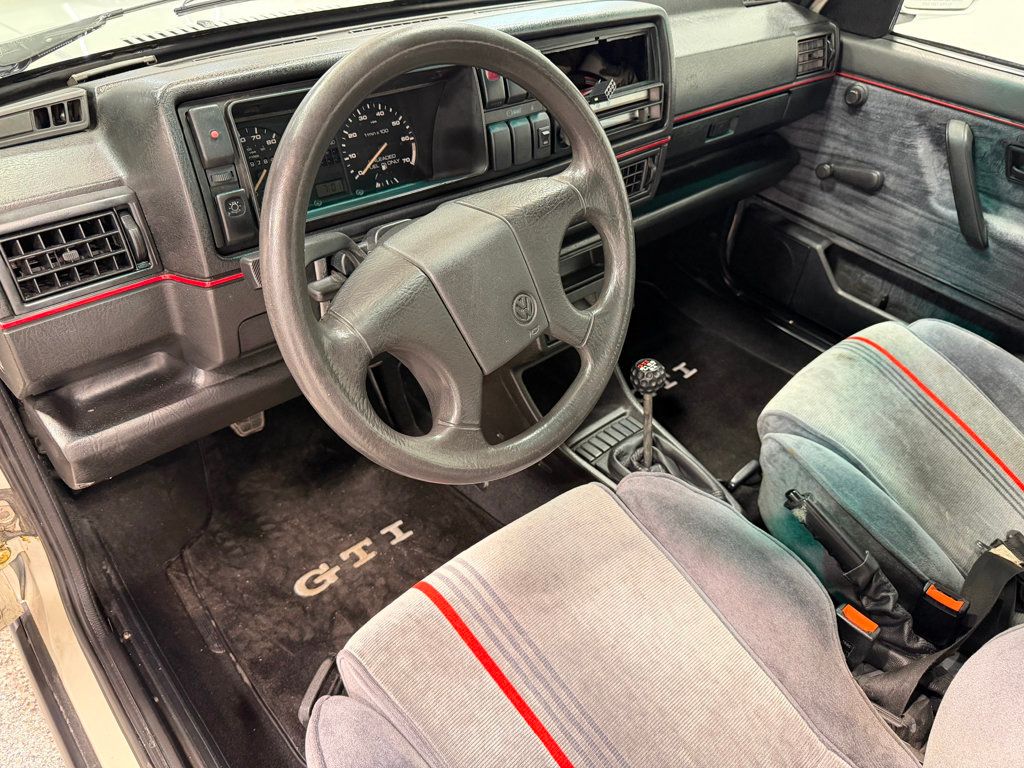 1991 Volkswagen Golf GTI Base Trim - 22987860 - 11