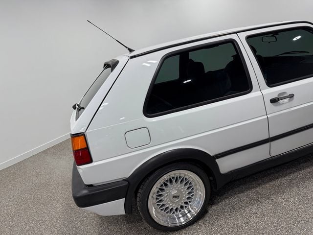 1991 Volkswagen Golf GTI Base Trim - 22987860 - 23
