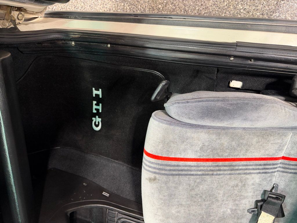 1991 Volkswagen Golf GTI Base Trim - 22987860 - 28