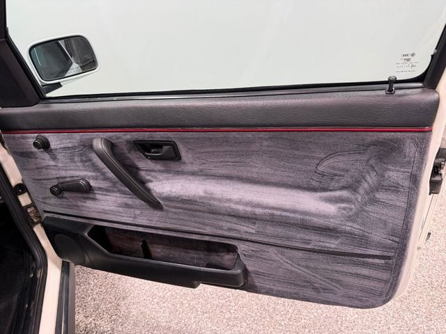 1991 Volkswagen Golf GTI Base Trim - 22987860 - 29