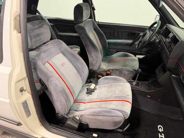 1991 Volkswagen Golf GTI Base Trim - 22987860 - 30