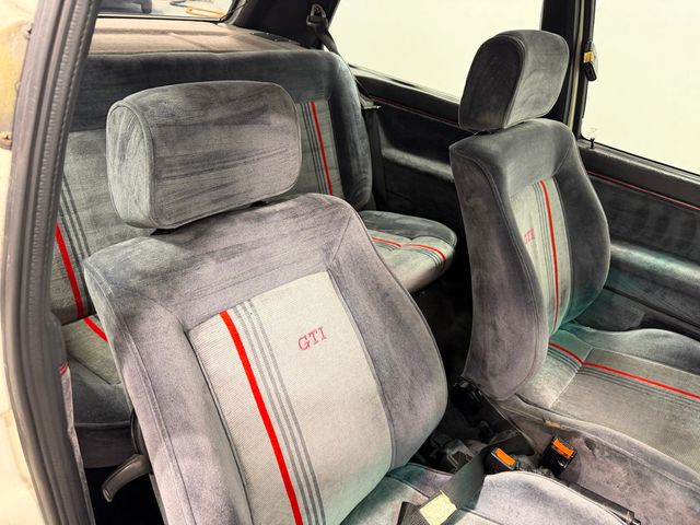 1991 Volkswagen Golf GTI Base Trim - 22987860 - 31