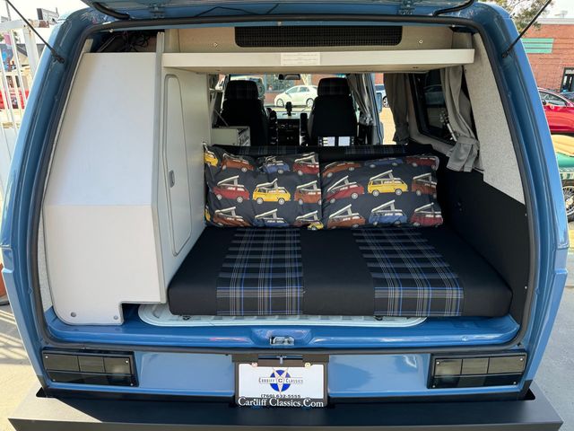1991 Volkswagen Vanagon Camper GL Automatic - 22227961 - 25