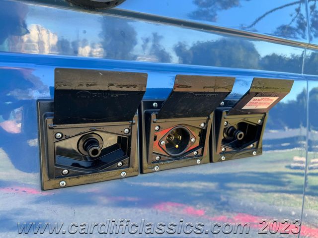 1991 Volkswagen Vanagon Camper GL Automatic - 22227961 - 27