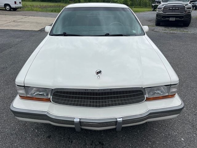 1992 Buick Roadmaster 4dr Sedan - 23055613 - 9
