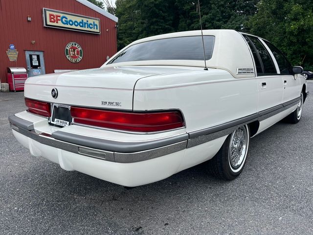 1992 Buick Roadmaster 4dr Sedan - 23055613 - 2