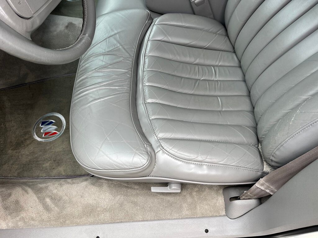 1992 Buick Roadmaster 4dr Sedan - 23055613 - 33