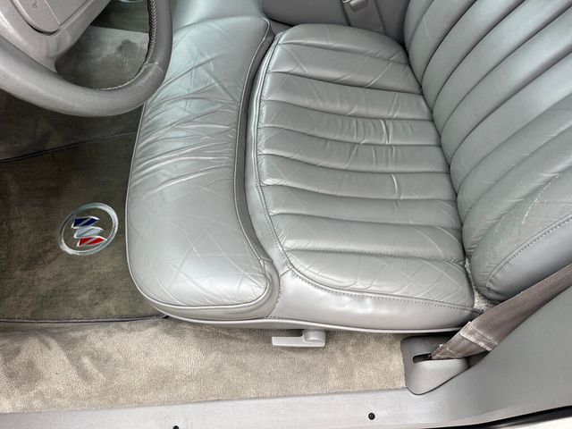 1992 Buick Roadmaster 4dr Sedan - 23055613 - 33