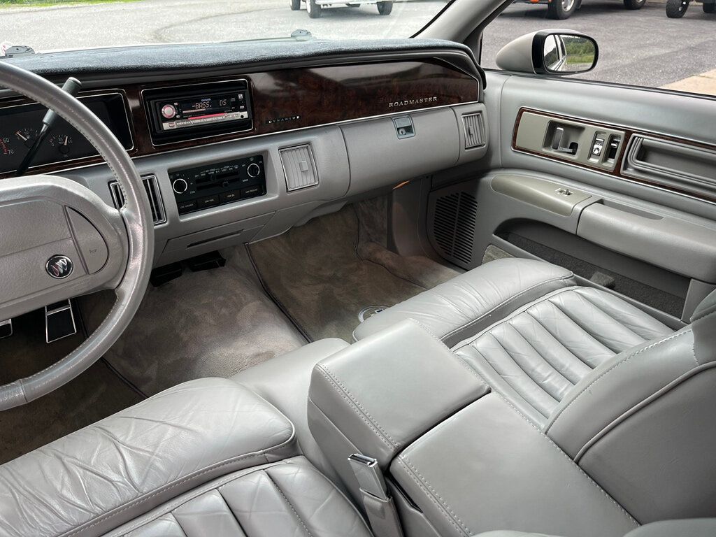 1992 Buick Roadmaster 4dr Sedan - 23055613 - 39