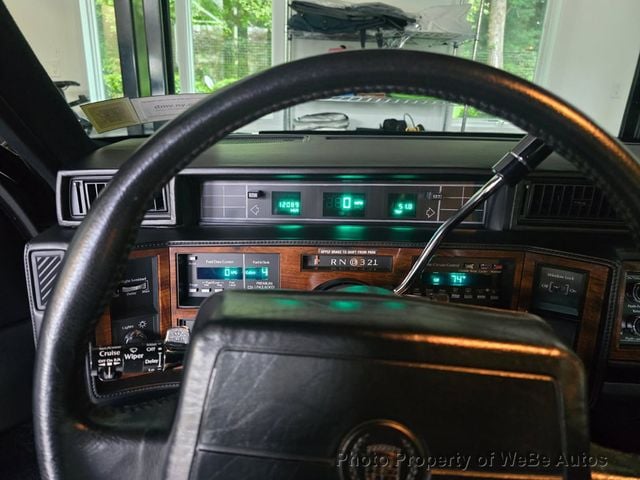1992 Cadillac DeVille Spring Edition - 23029890 - 34
