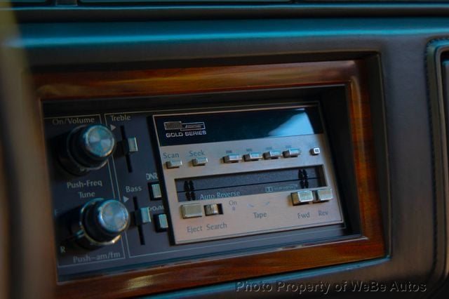1992 Cadillac DeVille Spring Edition - 23029890 - 37