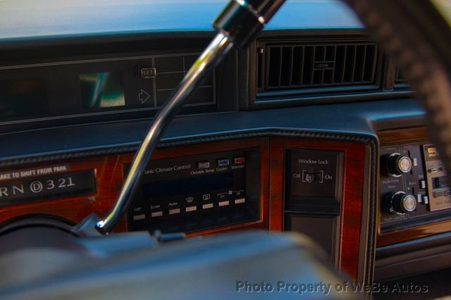 1992 Cadillac DeVille Spring Edition - 23029890 - 38
