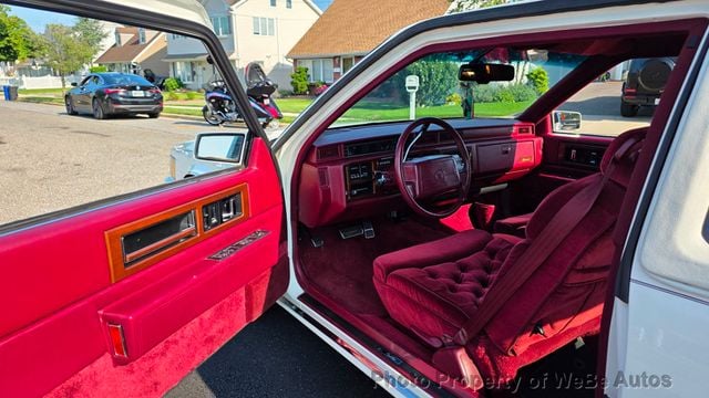 1992 Cadillac Fleetwood Coupe For Sale - 23058352 - 38