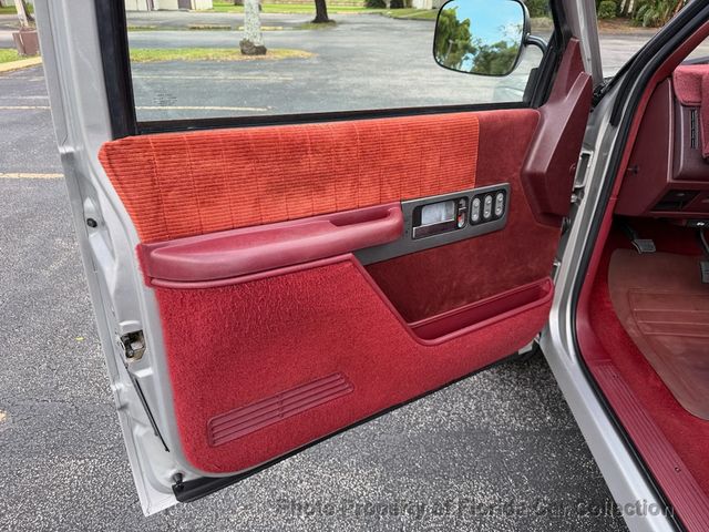 1992 Chevrolet C1500 Regular Cab Short Bed 5.7L - 22944657 - 32