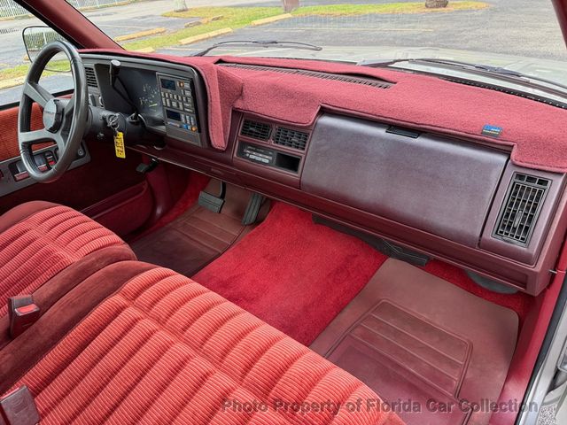 1992 Chevrolet C1500 Regular Cab Short Bed 5.7L - 22944657 - 37