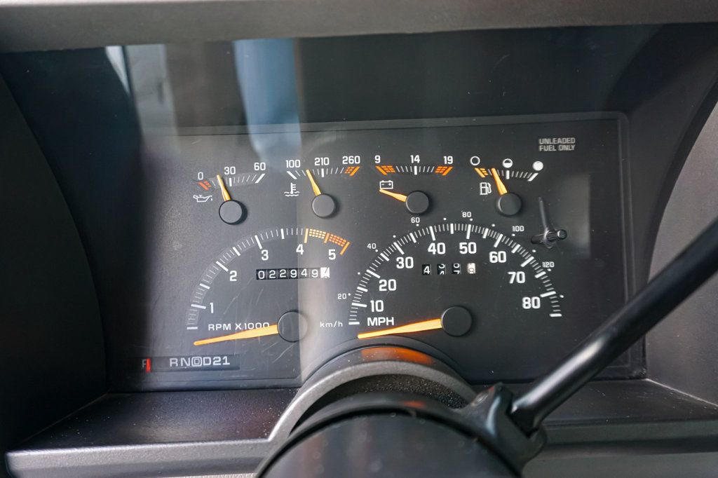 1992 Chevrolet C/K 1500 *Silverado 1500* *Z71 Regular Cab* *Short Bed* *Stepside* *Rare* - 23072440 - 19