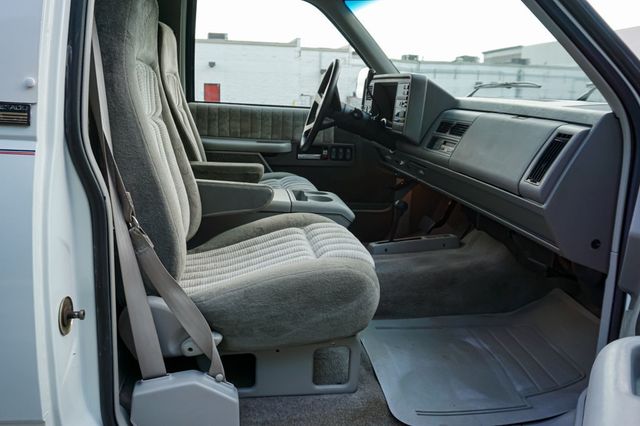 1992 Chevrolet C/K 1500 *Silverado 1500* *Z71 Regular Cab* *Short Bed* *Stepside* *Rare* - 23072440 - 24