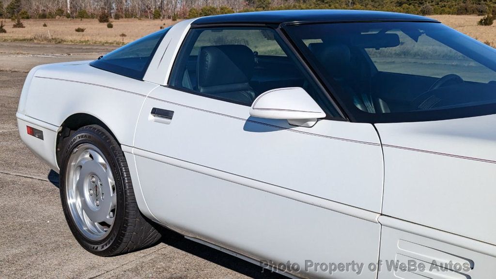 1992 Used Chevrolet Corvette 2dr Coupe Hatchback at WeBe Autos