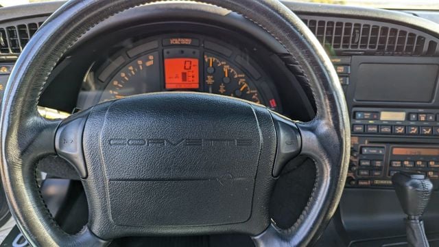 1992 Chevrolet Corvette 2dr Coupe Hatchback - 21729445 - 41