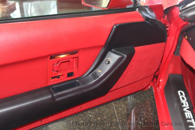 1992 Chevrolet Corvette 4,316 ORIGINAL MILES ,  OUT OF A 27 YEAR OWNERSHIP - 21365391 - 12