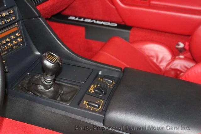 1992 Chevrolet Corvette 4,316 ORIGINAL MILES ,  OUT OF A 27 YEAR OWNERSHIP - 21365391 - 59