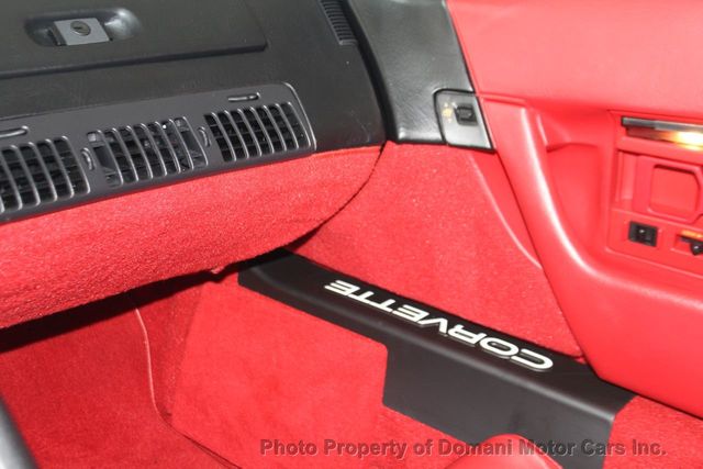 1992 Chevrolet Corvette 4,316 ORIGINAL MILES ,  OUT OF A 27 YEAR OWNERSHIP - 21365391 - 73