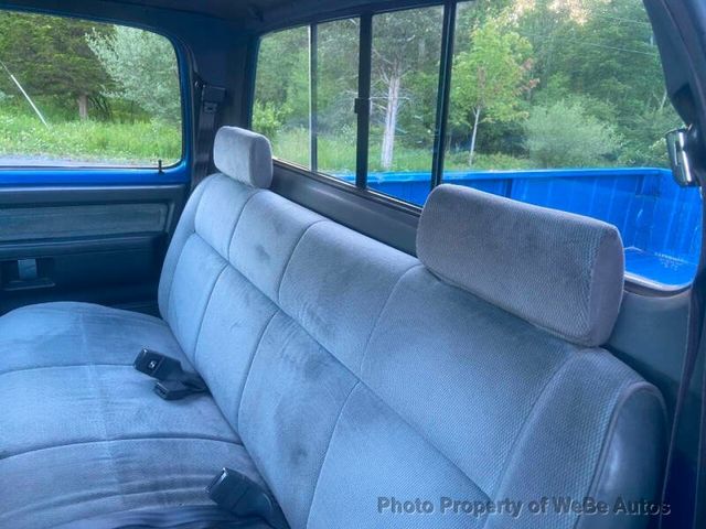 1992 Dodge D150 Sweptline For Sale - 23038181 - 36