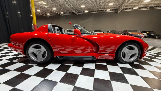 1992 Dodge Viper RT/10 - 1 OF 285 BUILT- 1st YEAR - COLLECTABLE - 22984922 - 10